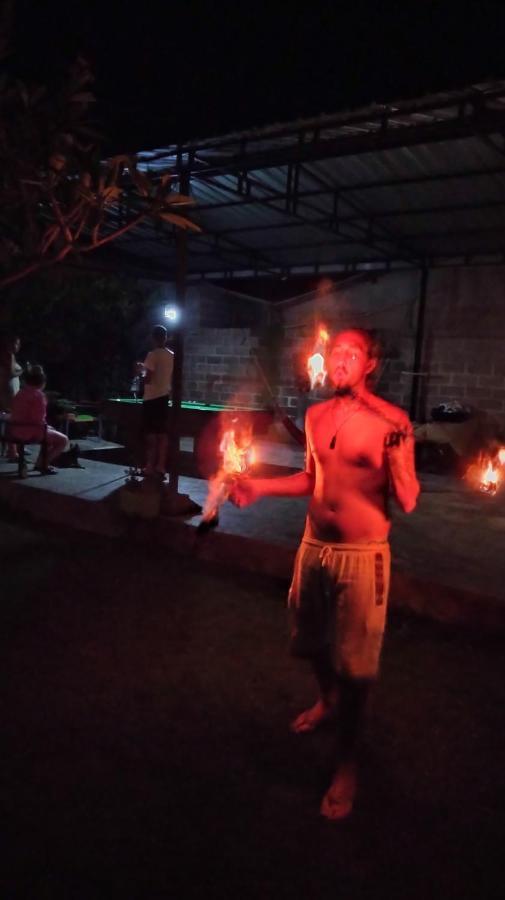 Dream Beach Hostel Lembongan Eksteriør bilde