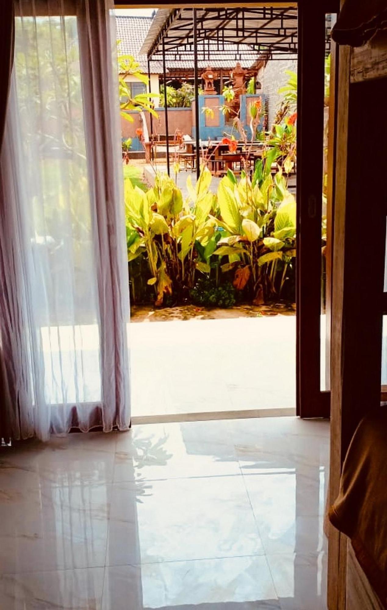 Dream Beach Hostel Lembongan Eksteriør bilde